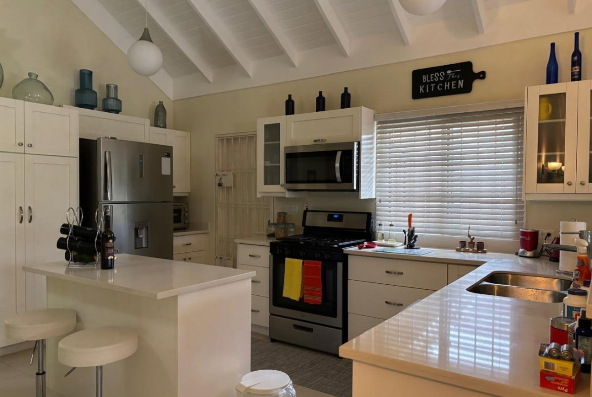 Ninth image of 925 Bougainvillea Avenue in Richmond, St. Ann, Jamaica - property is For Rent