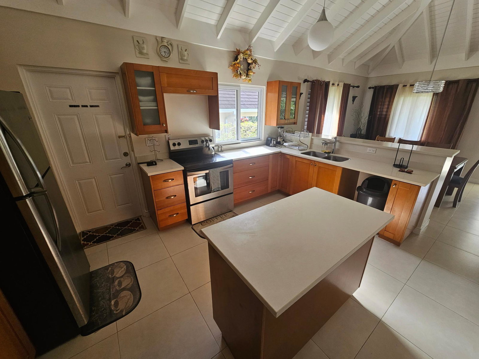 Luxury-3-Bedroom-Villa-for-Rent-in-Richmond-Estate-Jamaica Eleventh image of 903 Lignum Vitae Avenue in Richmond, St. Ann, Jamaica - property is For Rent
