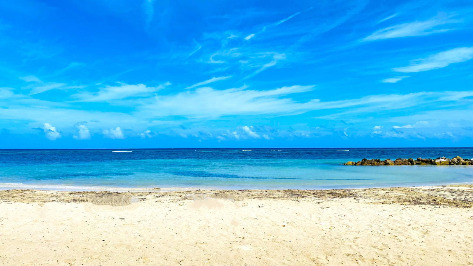 Fifth image of D32- Sea Castles in Montego Bay, St. James, Jamaica - property is For Sale