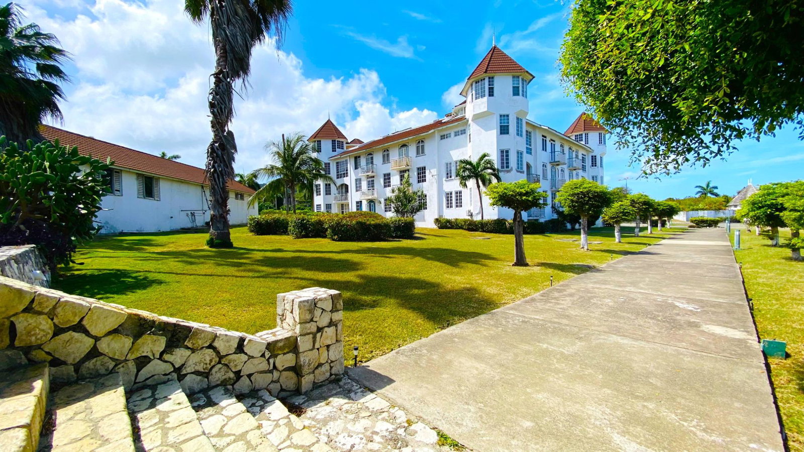 Tenth image of D32- Sea Castles in Montego Bay, St. James, Jamaica - property is For Sale