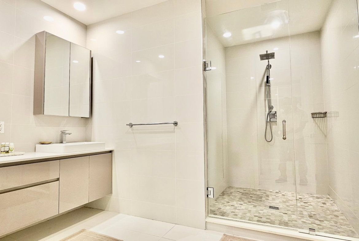 Sixteenth image of Apt. 401- Soleil, Freeport in Montego Bay, St. James, Jamaica - property is For Rent