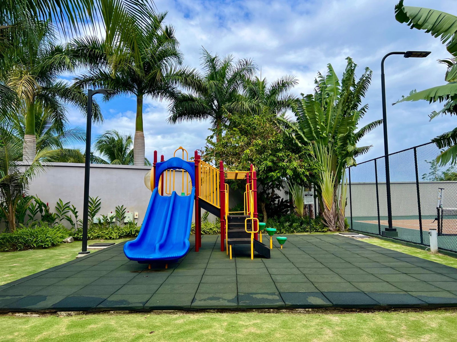 Twenty-Fifth image of Apt. 401- Soleil, Freeport in Montego Bay, St. James, Jamaica - property is For Rent