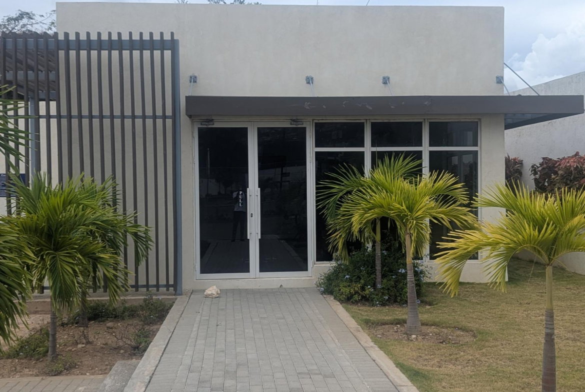 Fifteenth image of 213-2-4 Musgrave Avenue in Kingston 5, St. Andrew, Jamaica - property is For Sale