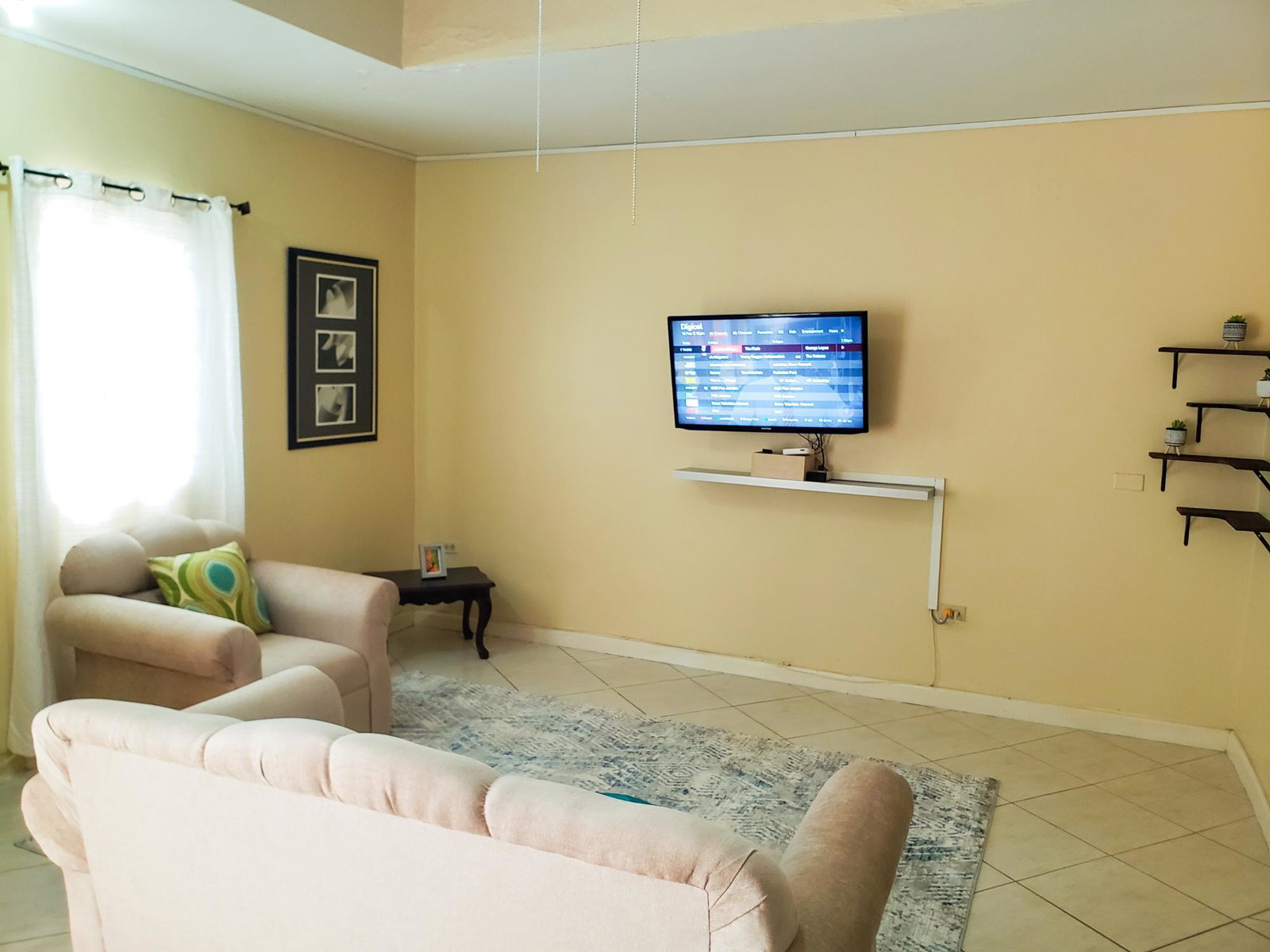 Fifth image of 334-6 Marley Road in Kingston 6, St. Andrew, Jamaica - property is For Rent