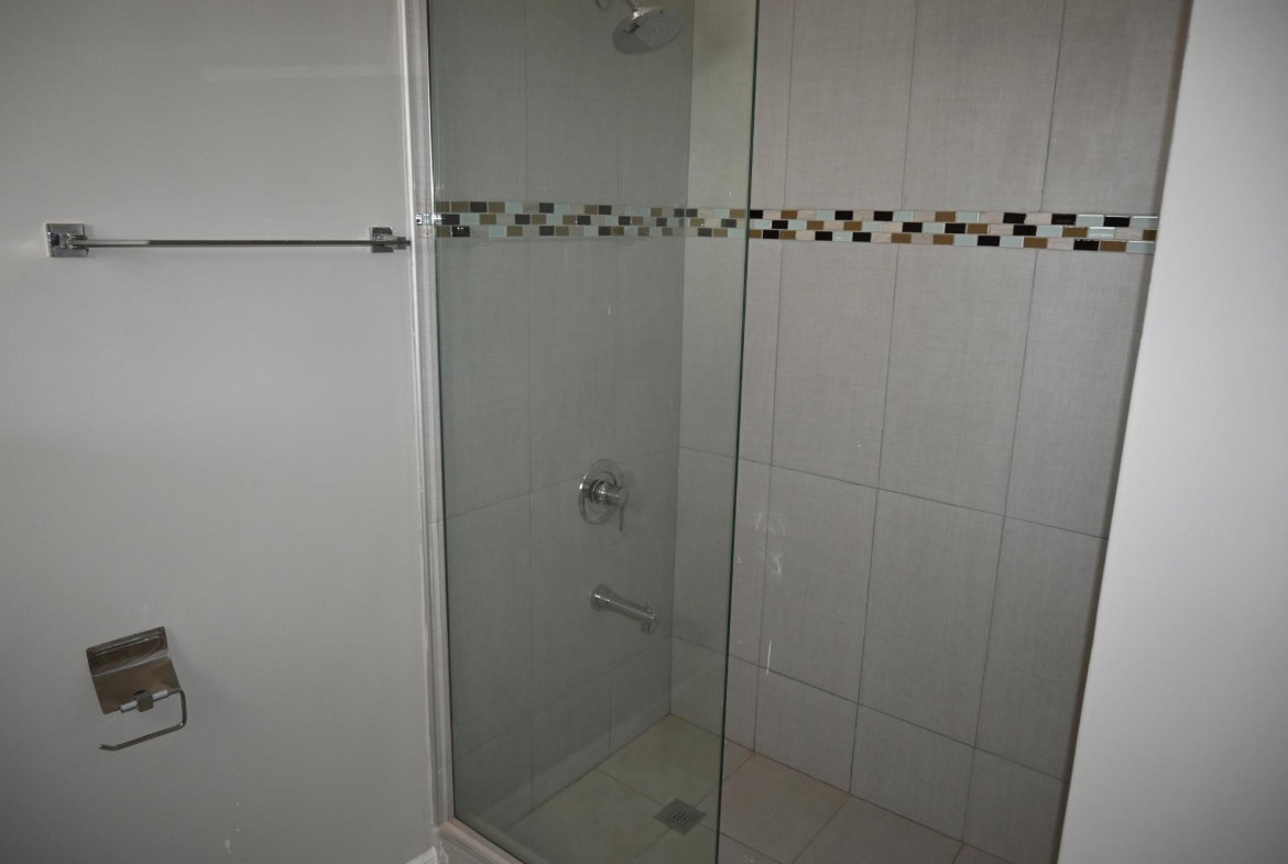 Sixth image of 10-3 Belvedere Road in Kingston 19, St. Andrew, Jamaica - property is For Rent