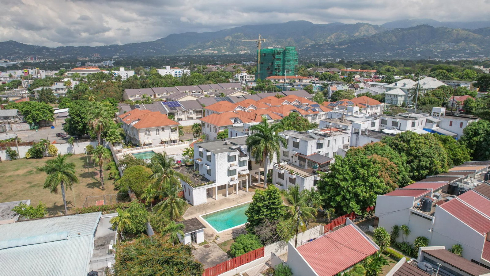 Fifth image of 19-7 Kingsway in Kingston 10, St. Andrew, Jamaica - property is For Rent