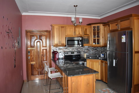 Sixth image of 23-7 Liguanea Avenue, Kingston in Kingston 6, St. Andrew, Jamaica - property is For Rent
