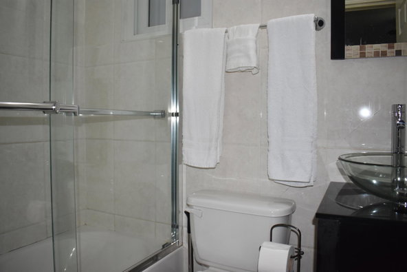 Nineteenth image of 23-7 Liguanea Avenue, Kingston in Kingston 6, St. Andrew, Jamaica - property is For Rent