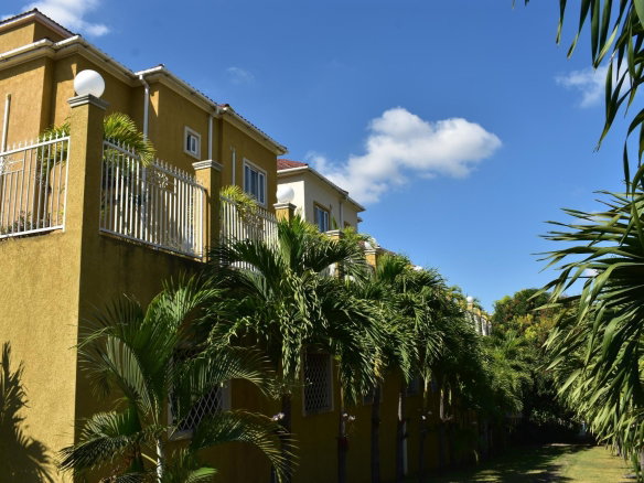 First image of 23-7 Liguanea Avenue, Kingston in Kingston 6, St. Andrew, Jamaica - property is For Rent