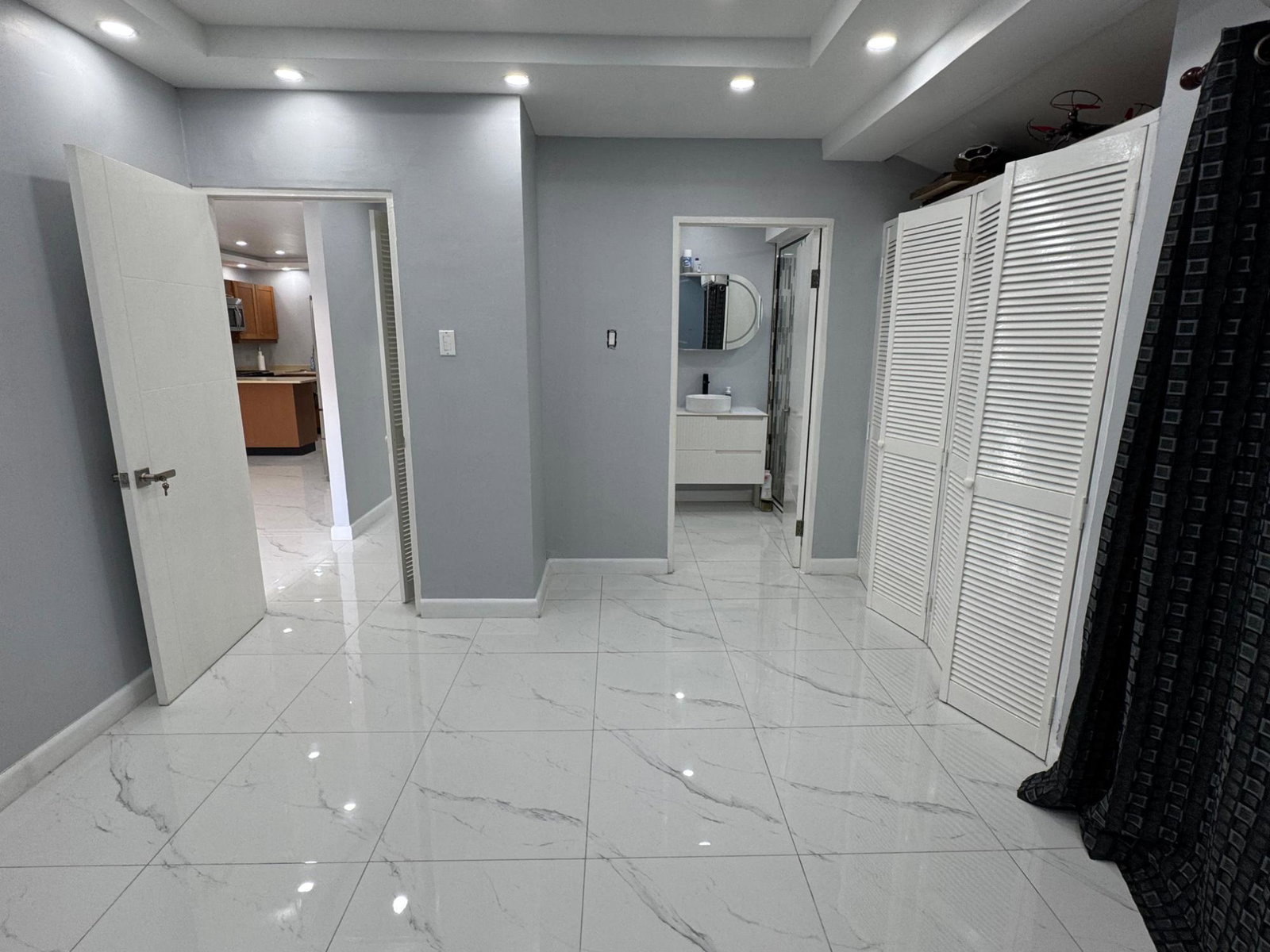 Modern-2-Bedroom-Apartment-for-Rent-in-St.-Catherine-Jamaica Seventh image of 2-277 New Harbour Village 3 in New Harbour Village, St. Catherine, Jamaica - property is For Rent