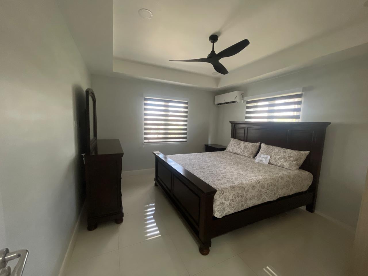 Seventh image of 493-oak Estate 2 Bernard Lodge Road St. in Portmore Mall, St. Catherine, Jamaica - property is For Rent