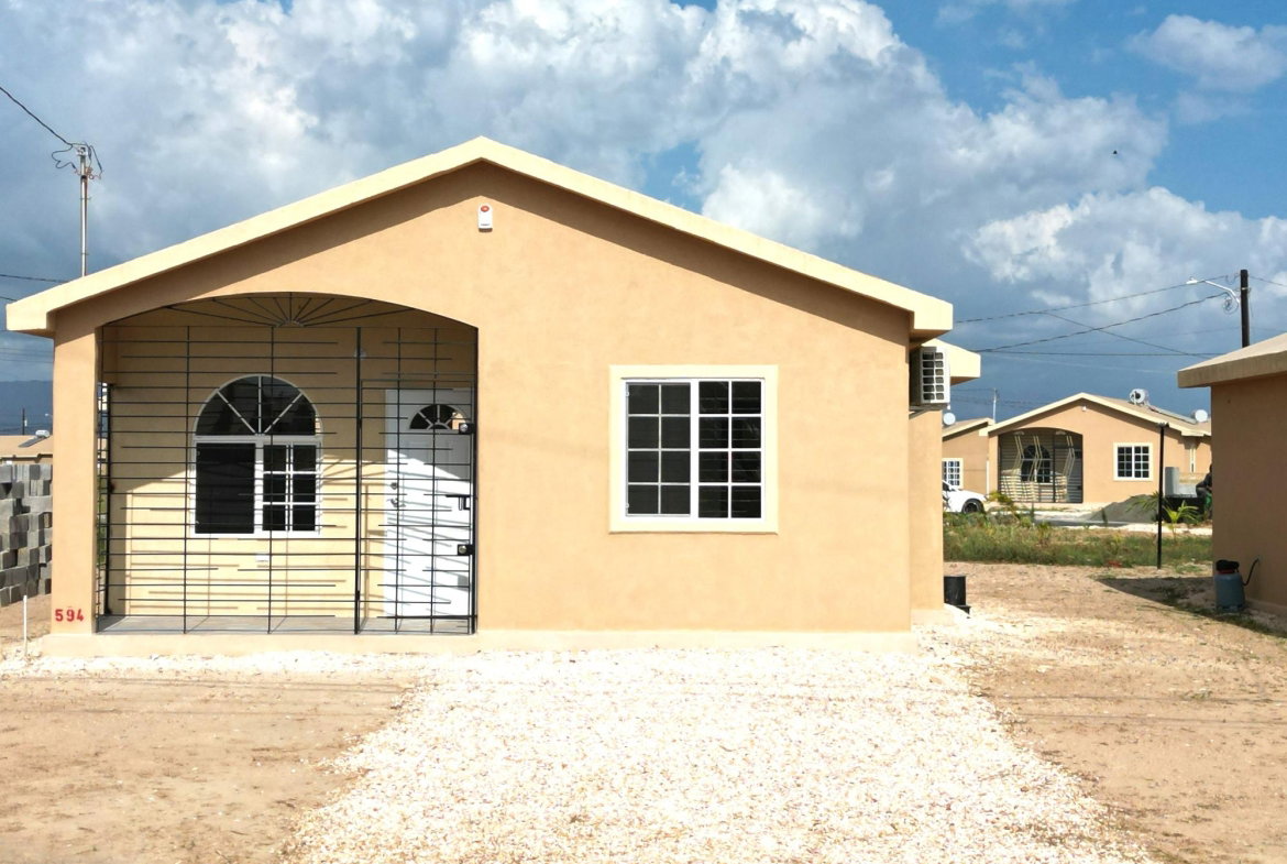 First image of 594 Phoenix Park Village 2 in Phoenix Park, St. Catherine, Jamaica - property is For Rent