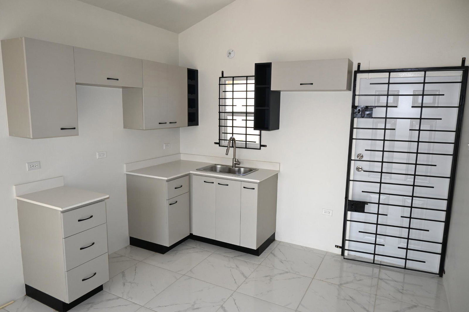 Second image of 594 Phoenix Park Village 2 in Phoenix Park, St. Catherine, Jamaica - property is For Rent