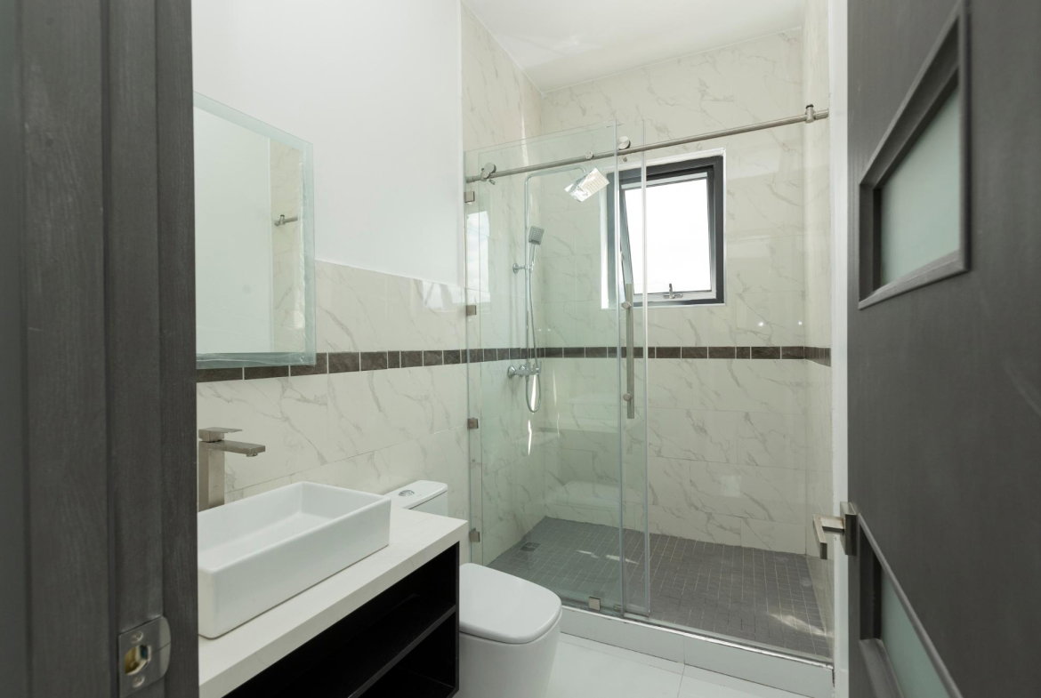 Eleventh image of 6-42 Grosvenor Terrace in Kingston 8, St. Andrew, Jamaica - property is For Rent