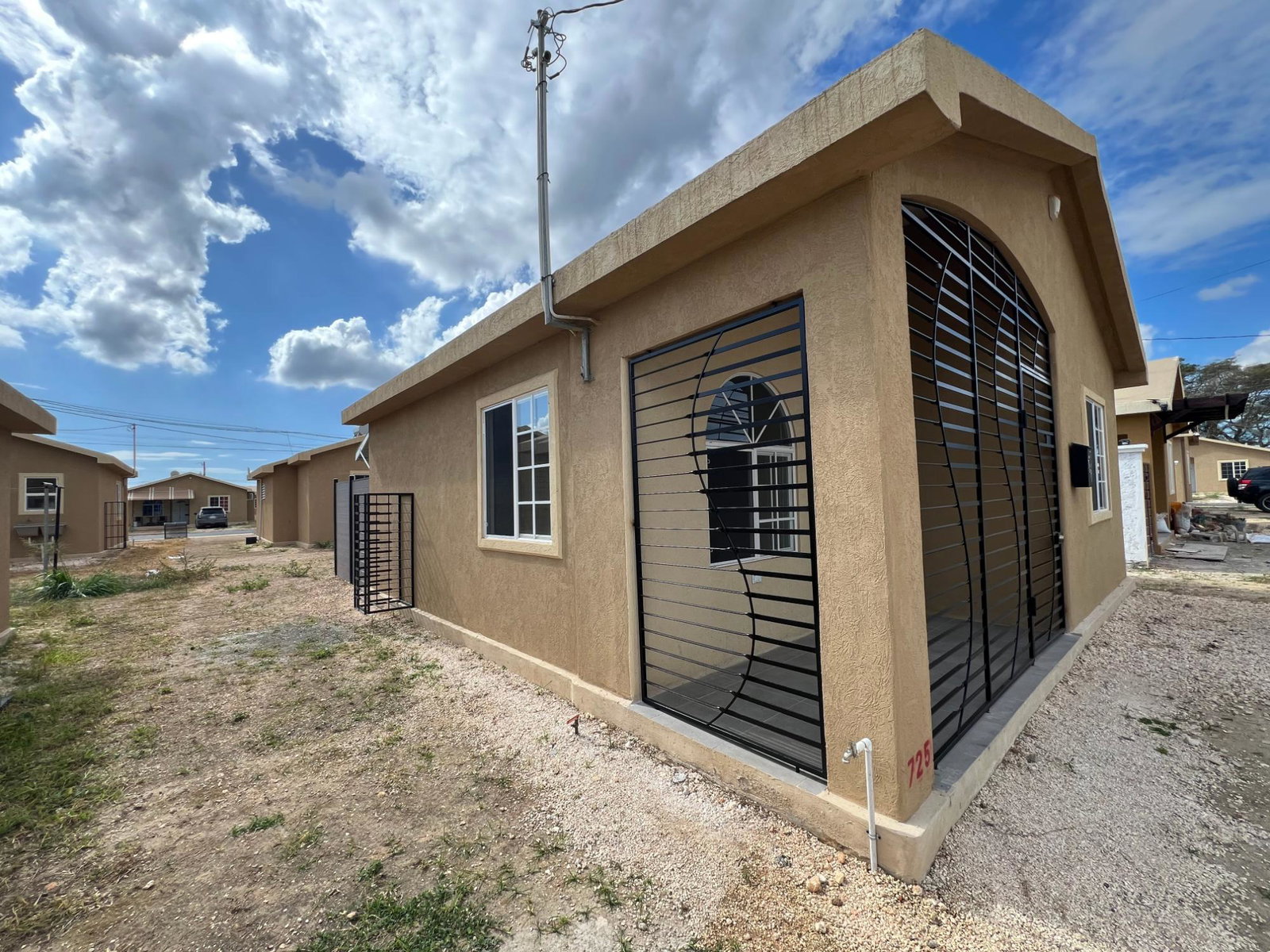 Eleventh image of 725- Phoenix Park Village 2 in Phoenix Park, St. Catherine, Jamaica - property is For Rent