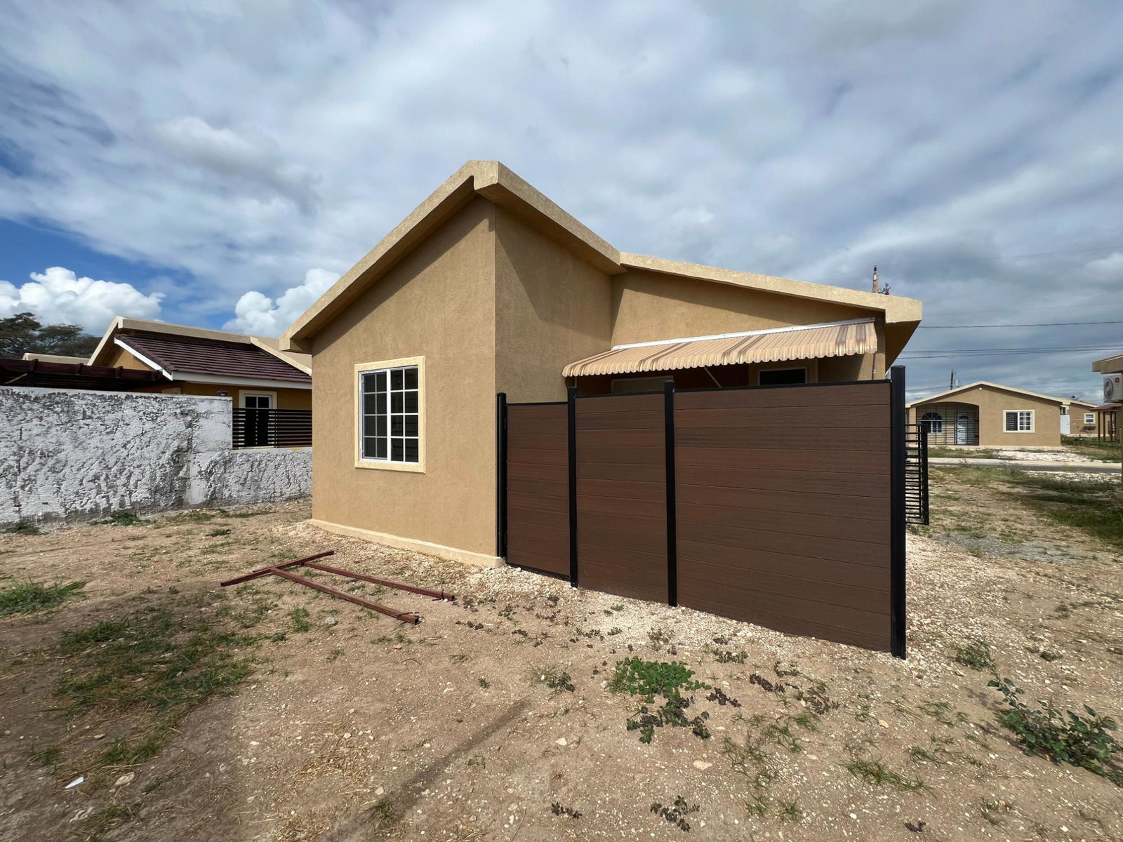 Twelfth image of 725- Phoenix Park Village 2 in Phoenix Park, St. Catherine, Jamaica - property is For Rent