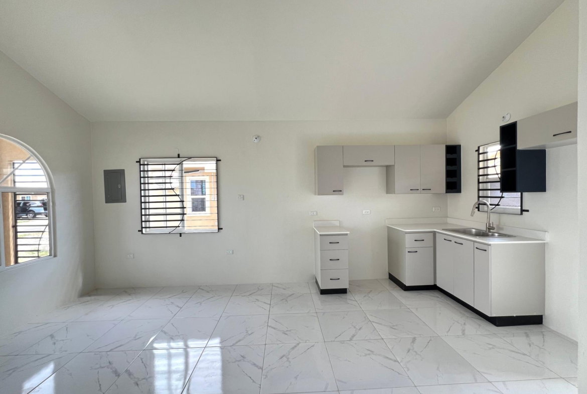 Fourth image of 725- Phoenix Park Village 2 in Phoenix Park, St. Catherine, Jamaica - property is For Rent