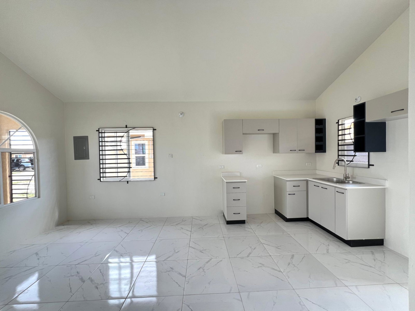 Fourth image of 725- Phoenix Park Village 2 in Phoenix Park, St. Catherine, Jamaica - property is For Rent