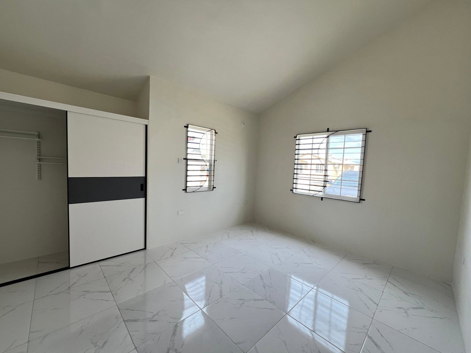 Fifth image of 725- Phoenix Park Village 2 in Phoenix Park, St. Catherine, Jamaica - property is For Rent