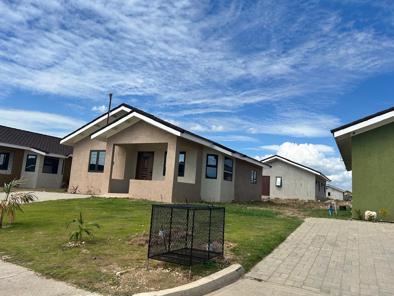 Oak-Estate-Modern-Houses-for-Rent-in-St.-Catherine-Jamaica Sixth image of Oak Estate, Phase 1 in Bernard Lodge, St. Catherine, Jamaica - property is For Rent