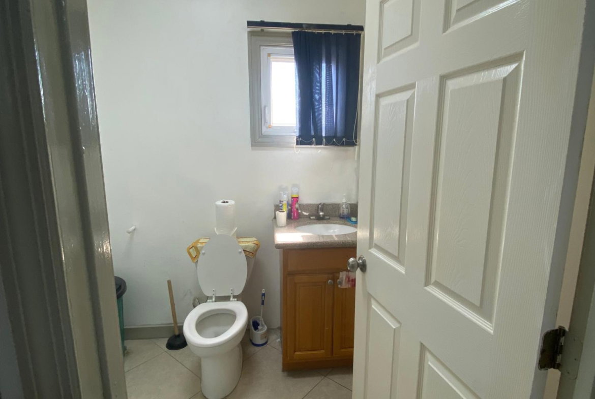 Seventh image of 205-34 Annette Crescent in Kingston 10, St. Andrew, Jamaica - property is For Rent