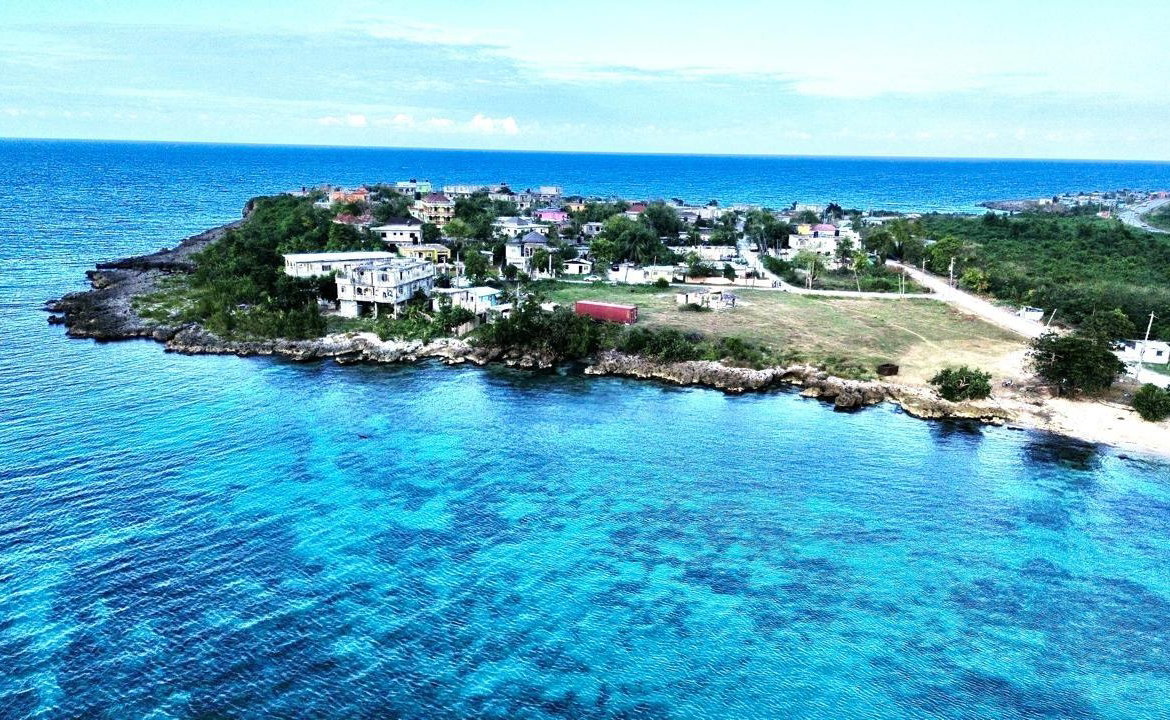 Third image of Pedro, Bull's Bay in Lucea, Hanover, Jamaica - property is For Sale