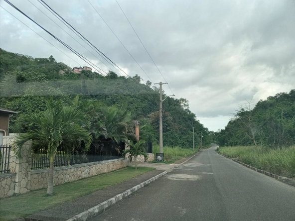 Seventeenth image of West Bellevue Smokey Vale in Kingston 19, St. Andrew, Jamaica - property is For Sale
