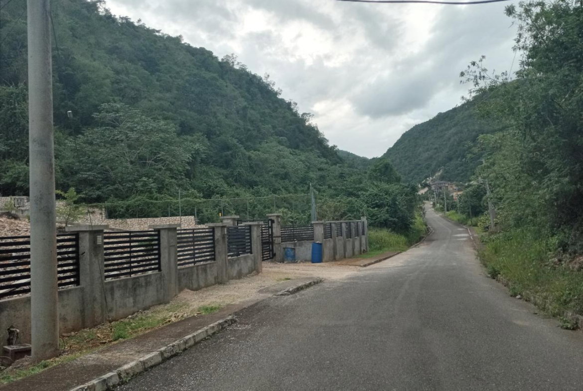 Seventh image of West Bellevue Smokey Vale in Kingston 19, St. Andrew, Jamaica - property is For Sale