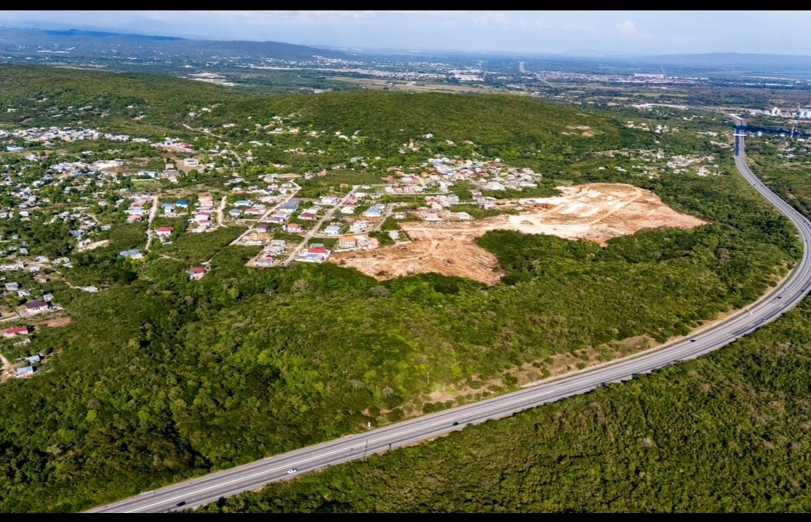 Fourth image of Toby Heights in Tobby Heights, Clarendon, Jamaica - property is For Sale