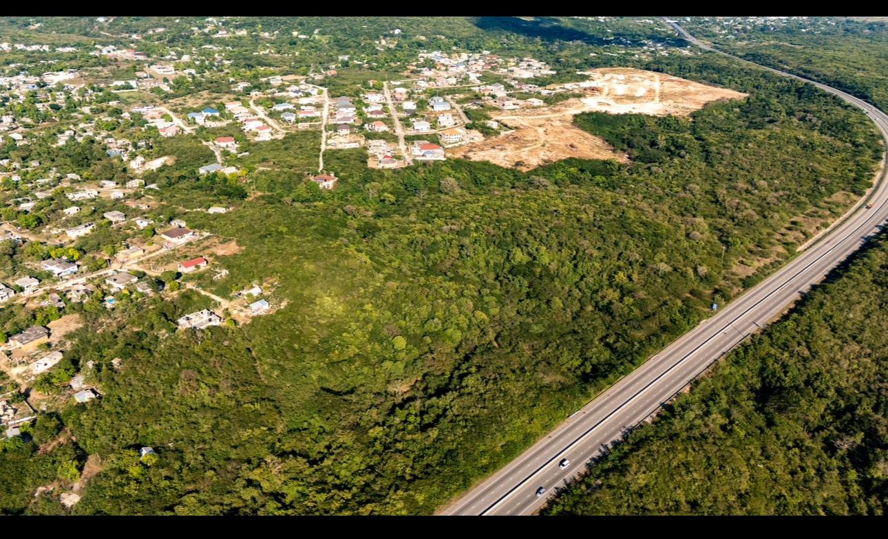 Seventh image of Toby Heights in Tobby Heights, Clarendon, Jamaica - property is For Sale