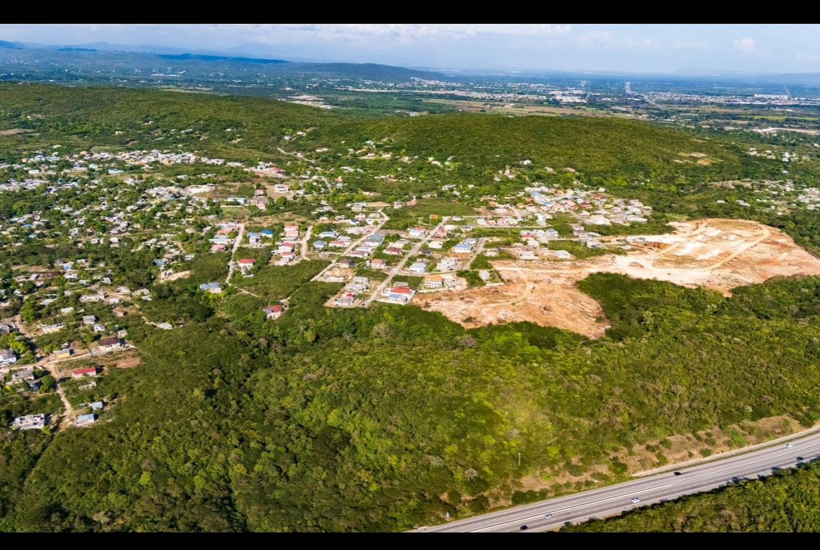 Eighth image of Toby Heights in Tobby Heights, Clarendon, Jamaica - property is For Sale