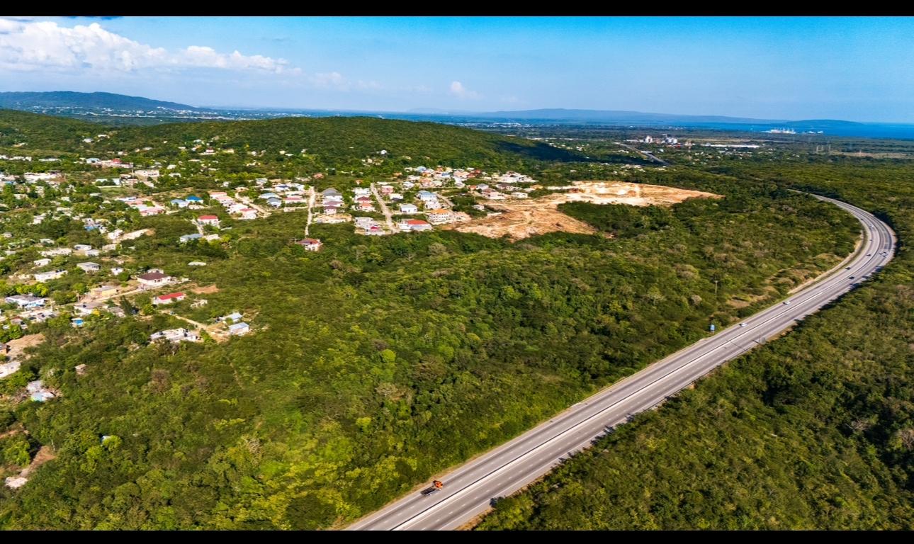 Tenth image of Toby Heights in Tobby Heights, Clarendon, Jamaica - property is For Sale