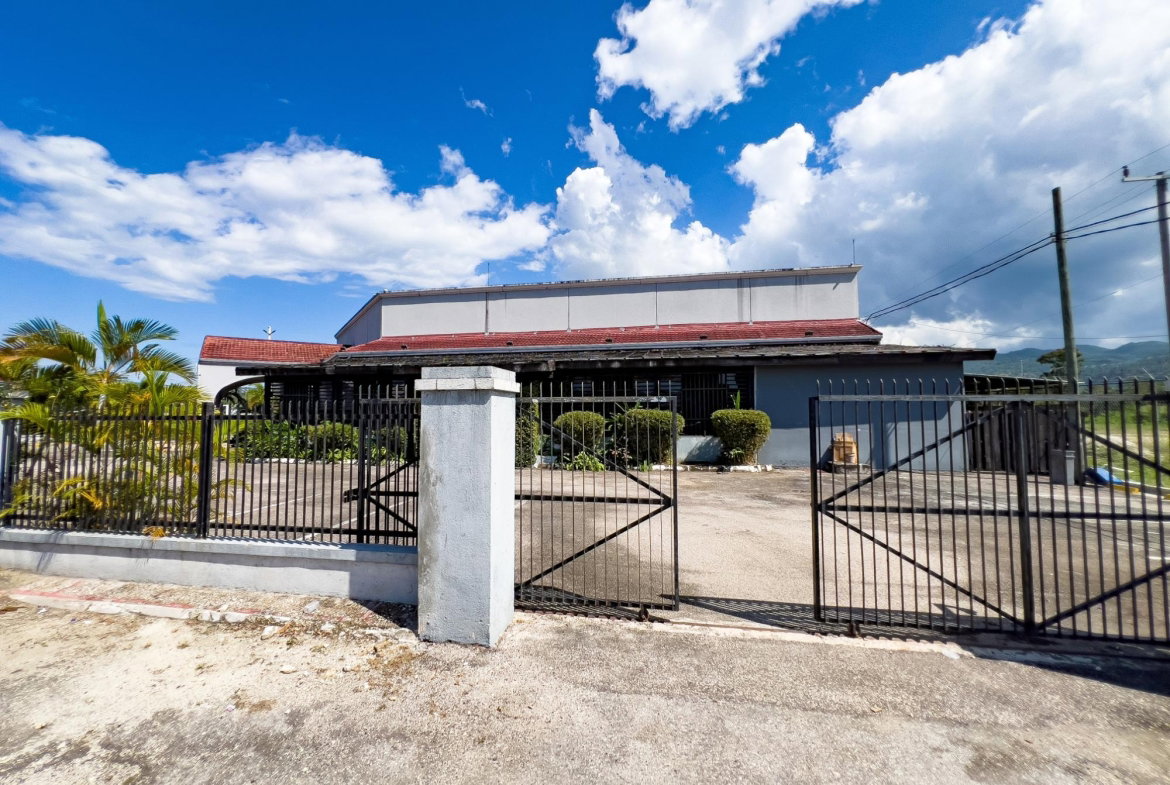 Fourth image of A&b-1,101 Catherine Hall in Catherine Hall, St. James, Jamaica - property is For Rent