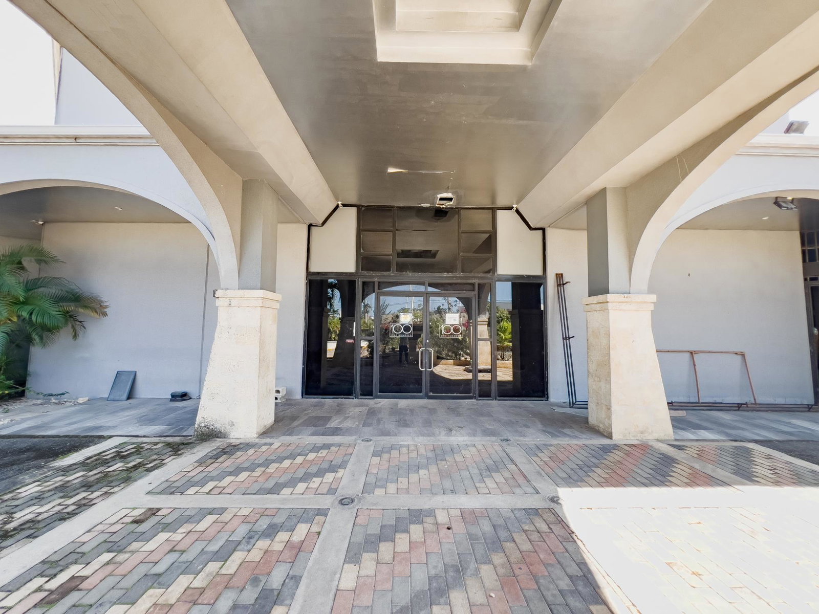 Eighth image of A&b-1,101 Catherine Hall in Catherine Hall, St. James, Jamaica - property is For Rent