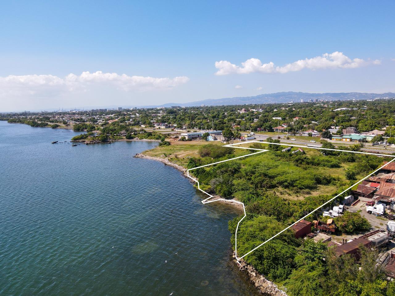 Fourth image of Bournemouth Gardens in Kingston 2, Kingston, Jamaica - property is For Sale