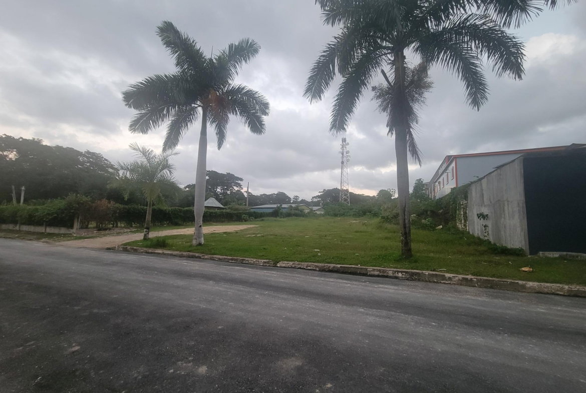 Third image of 58 Windsor Road in St. Ann's Bay, St. Ann, Jamaica - property is For Rent
