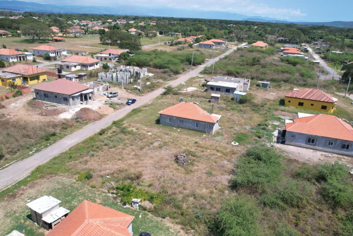 Eighth image of Lot 71 Aqueduct Country Club in Bushy Park, St. Catherine, Jamaica - property is For Sale