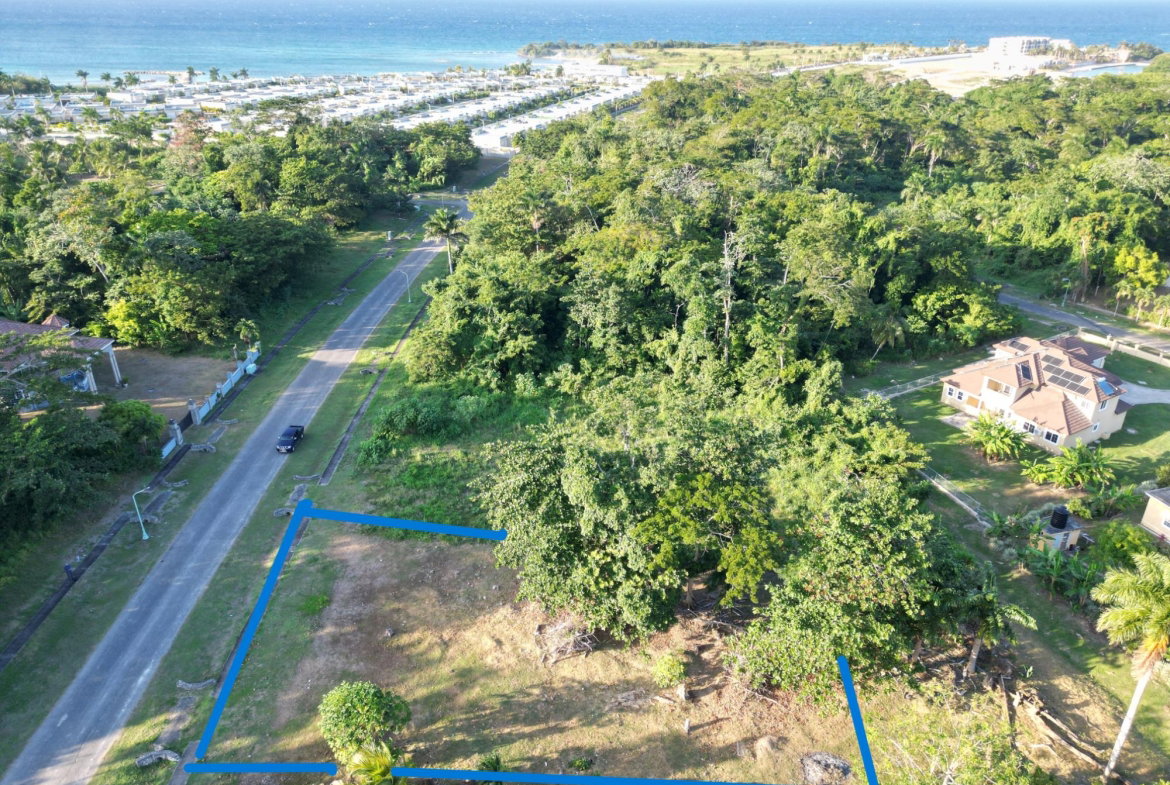 Tenth image of 348-drax Hall Great River Ave in Drax Hall Estate, St. Ann, Jamaica - property is For Sale