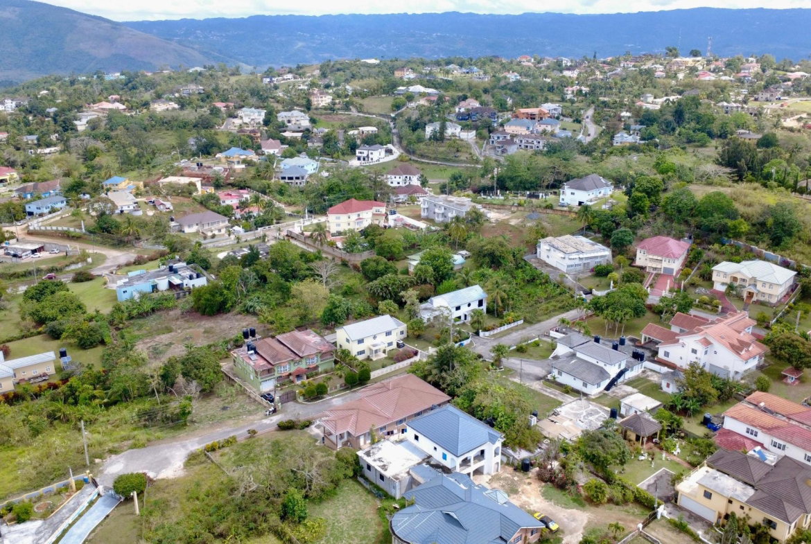 Sixth image of Cypclair Cl, Brumalia in Brumalia, Manchester, Jamaica - property is For Sale