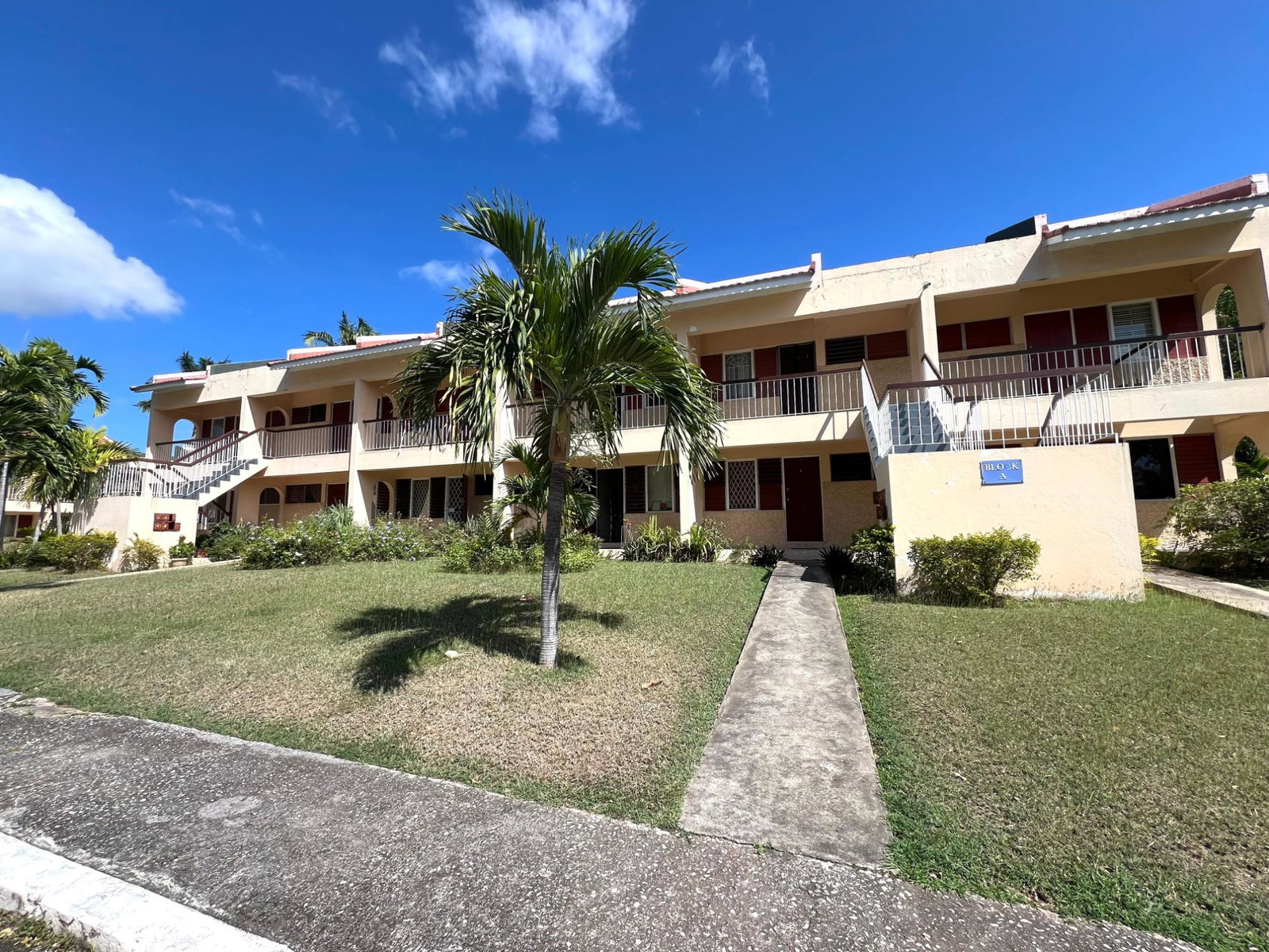 Spacious-1-Bedroom-Apartment-for-Rent-in-Kingston-8-14-Charlton-Road Ninth image of 14 Charlton Road in Kingston 8, St. Andrew, Jamaica - property is For Rent