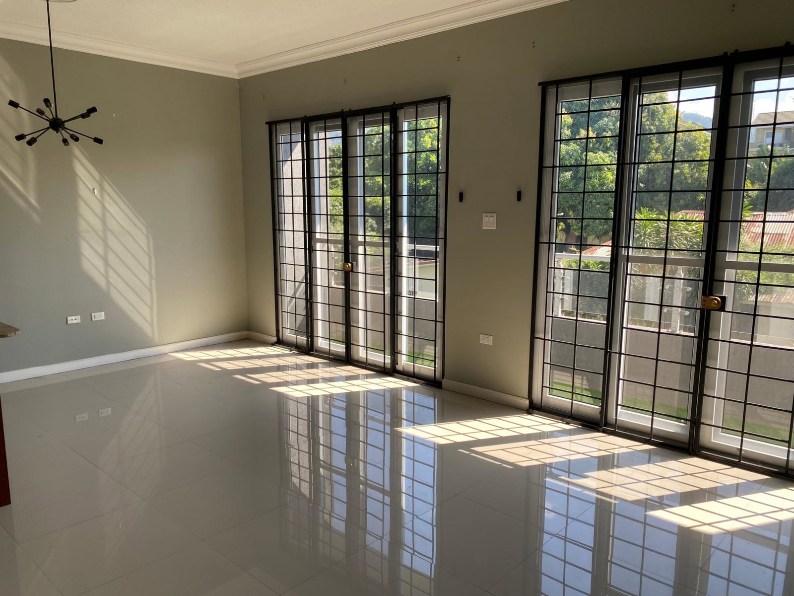 Eleventh image of 11-46 Paddington Terrace in Kingston 6, St. Andrew, Jamaica - property is For Rent