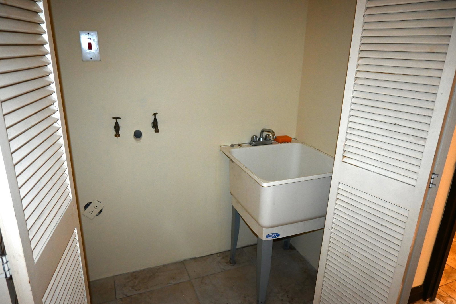 Ninth image of 6-19 Three Views Avenue in Kingston 19, St. Andrew, Jamaica - property is For Rent