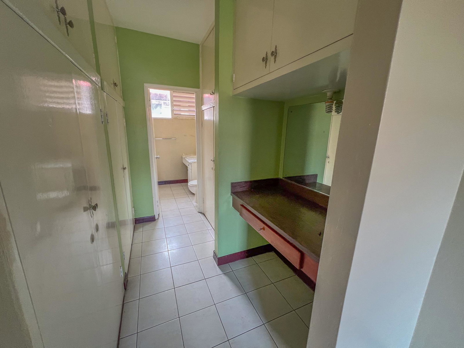 Eleventh image of 51-60 Hope Road, Kingston 6 in Kingston 6, St. Andrew, Jamaica - property is For Rent