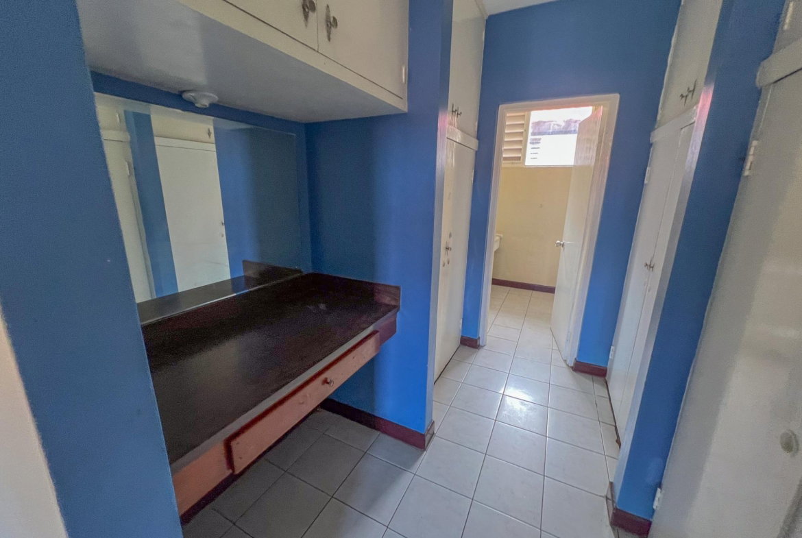 Thirteenth image of 51-60 Hope Road, Kingston 6 in Kingston 6, St. Andrew, Jamaica - property is For Rent