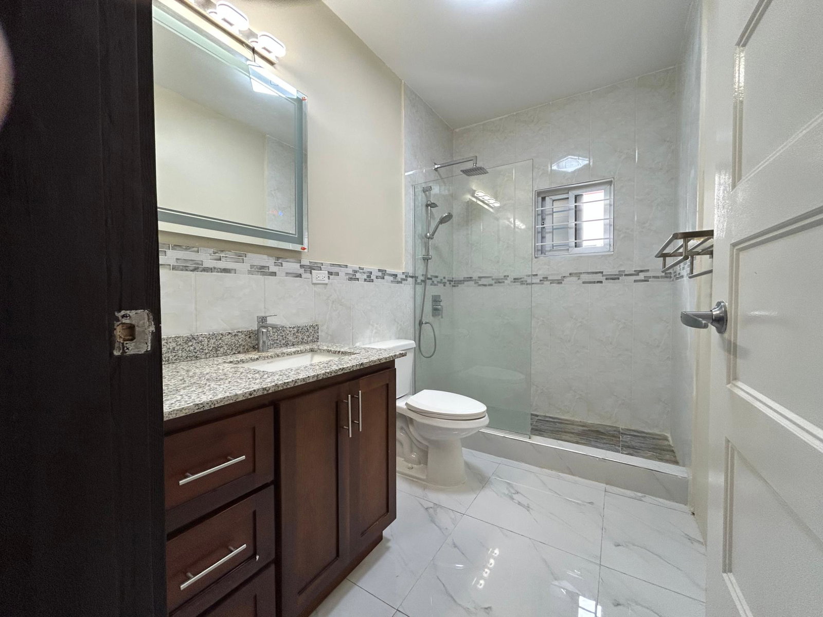 Fifth image of 7-40 Halifax Avenue in Kingston 6, St. Andrew, Jamaica - property is For Rent