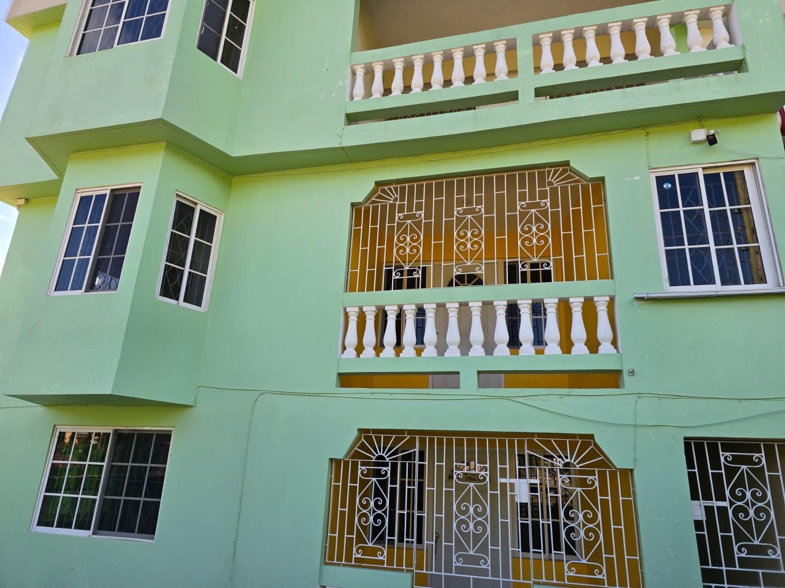 Spacious-2-Bedroom-Apartment-for-Rent-in-Perth-Gardens-Mandeville Thirteenth image of 26a Perth Road in Mandeville, Manchester, Jamaica - property is For Rent