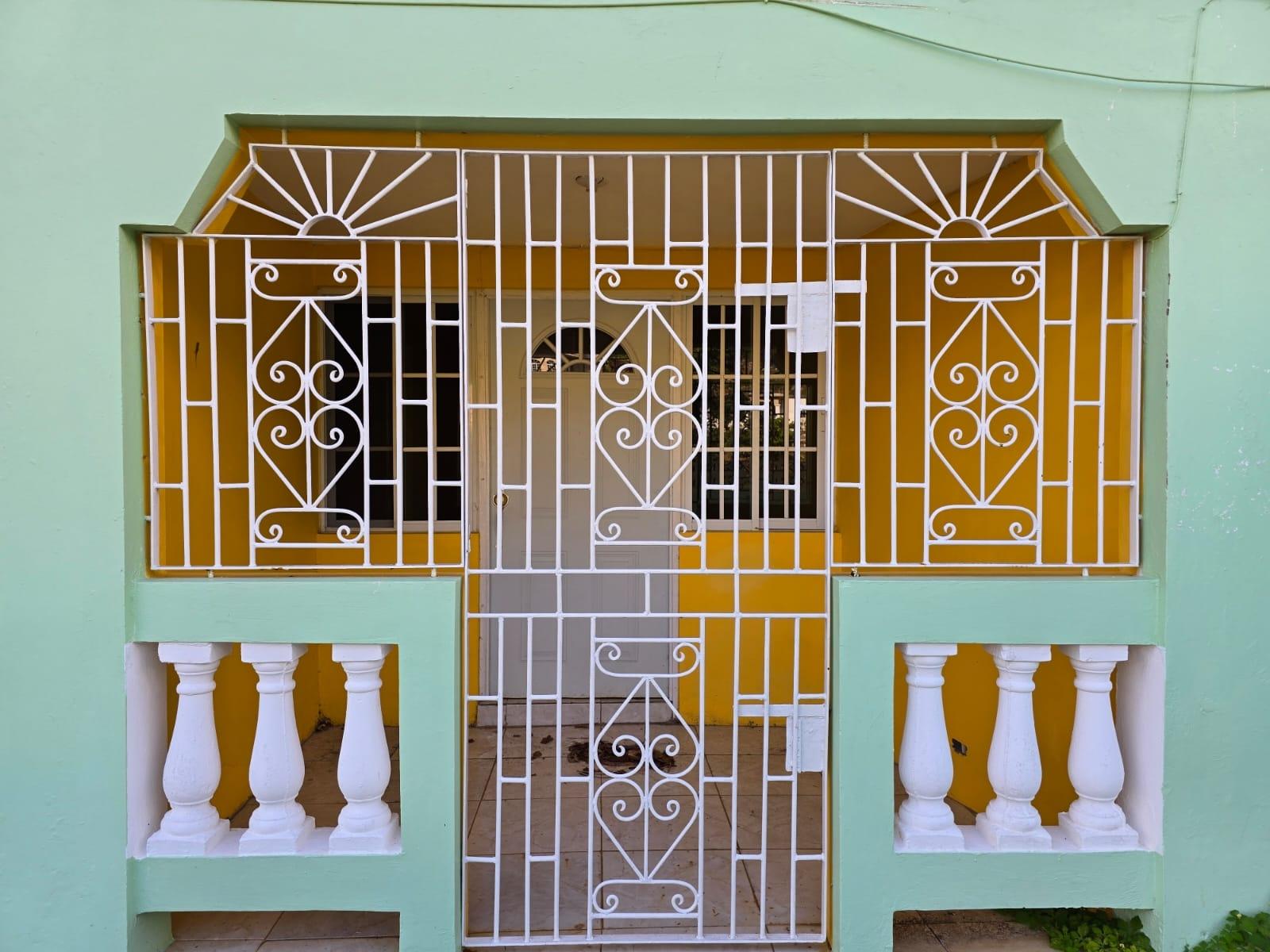 Spacious-2-Bedroom-Apartment-for-Rent-in-Perth-Gardens-Mandeville Seventeenth image of 26a Perth Road in Mandeville, Manchester, Jamaica - property is For Rent