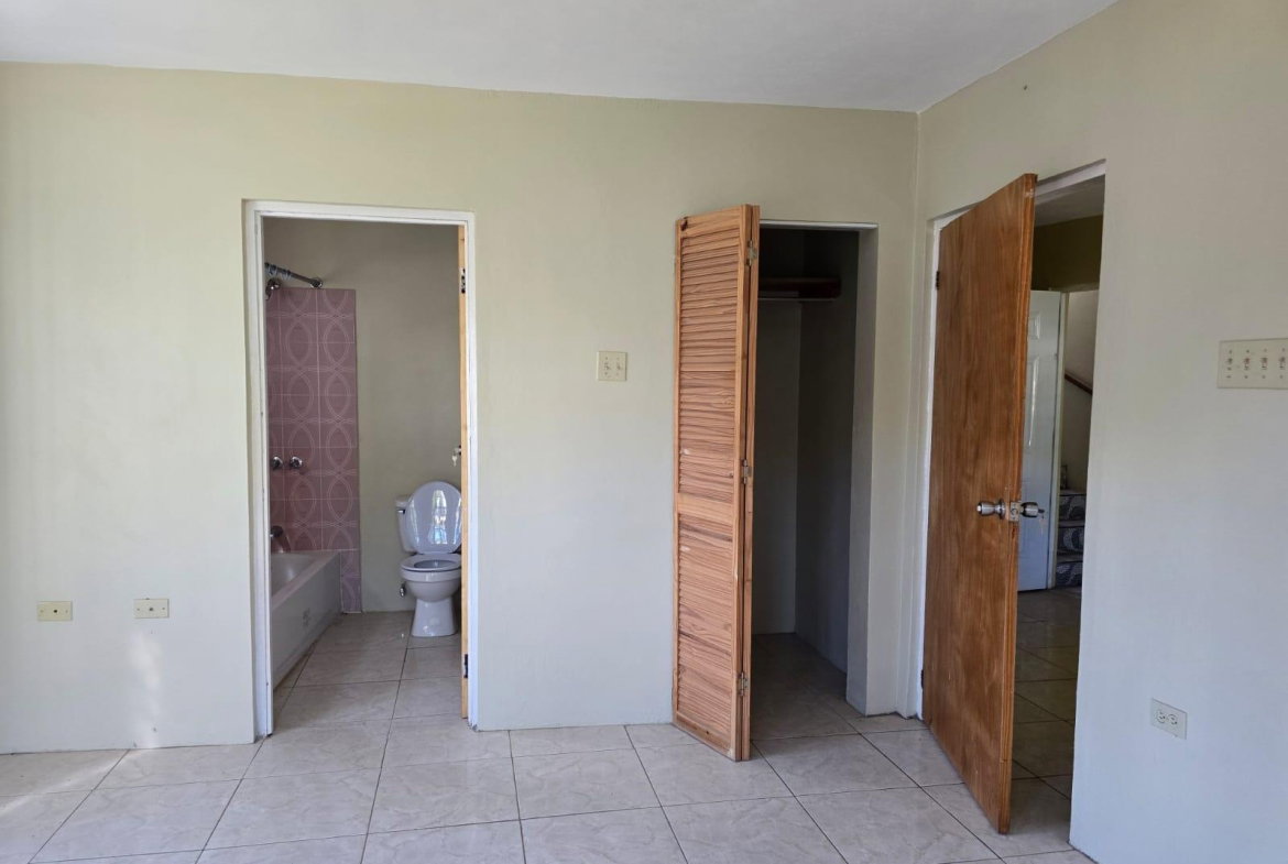 Fifth image of 26a Perth Road in Mandeville, Manchester, Jamaica - property is For Rent