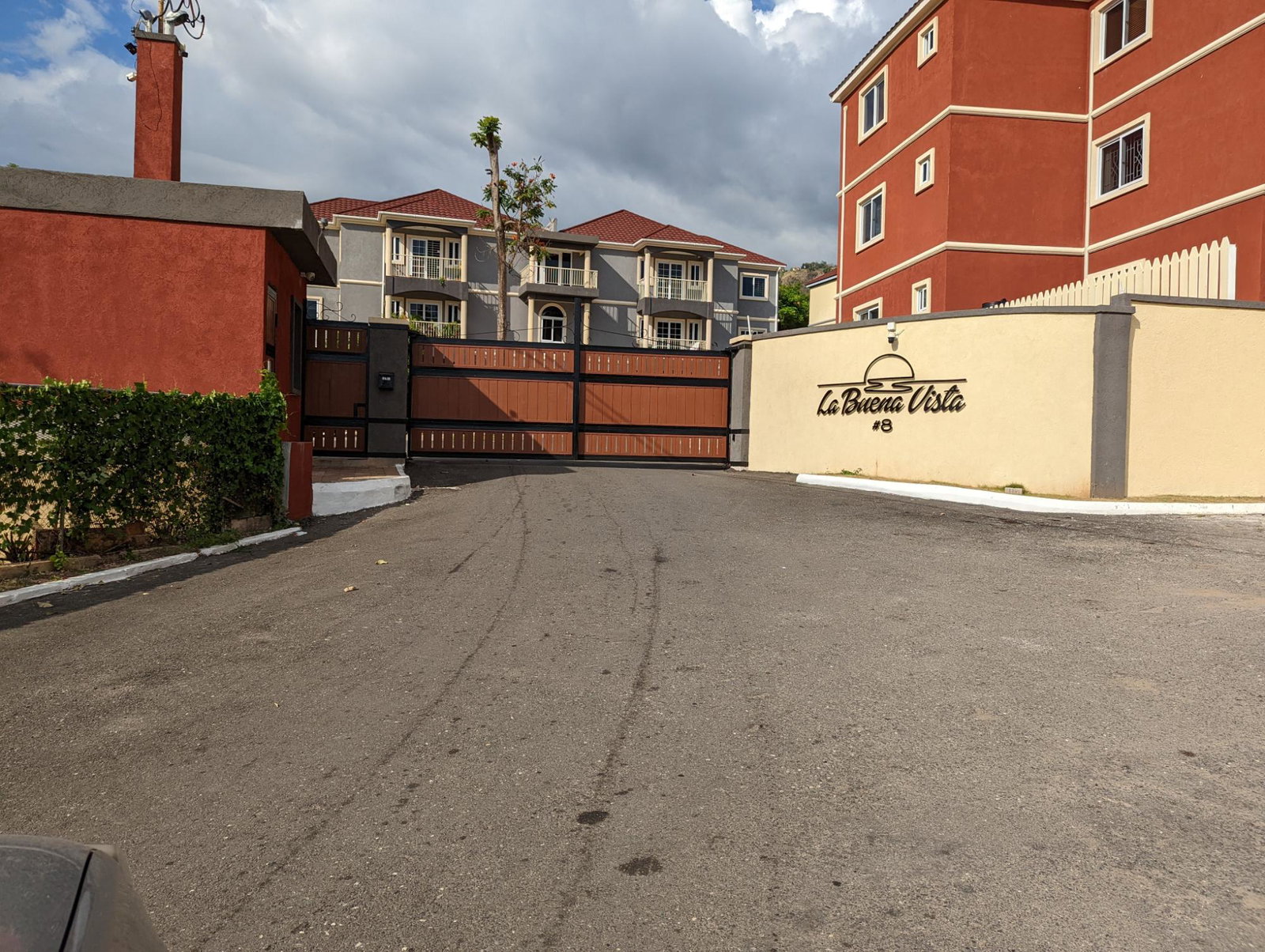 Thirteenth image of 40-8 Buena Vista Drive in Kingston 6, St. Andrew, Jamaica - property is For Rent