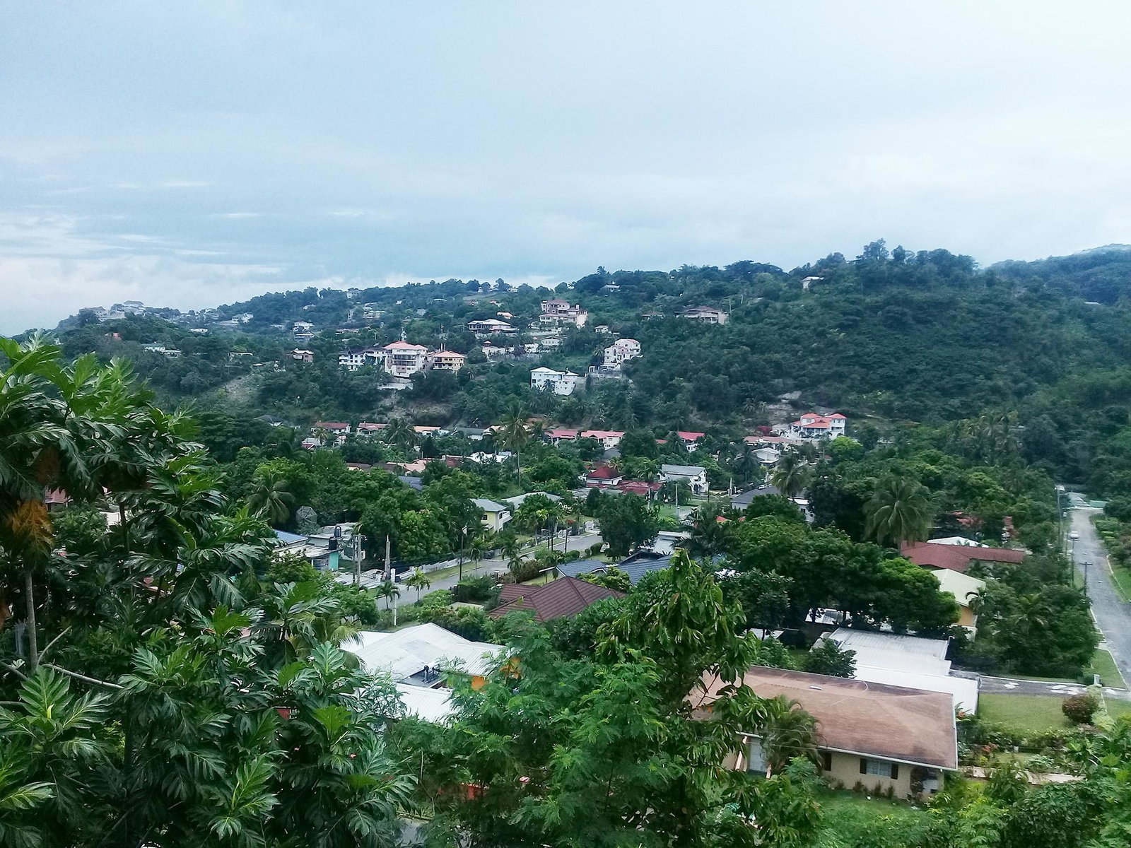 Sixth image of 3-5 Bridgemount Heights in Kingston 9, St. Andrew, Jamaica - property is For Rent